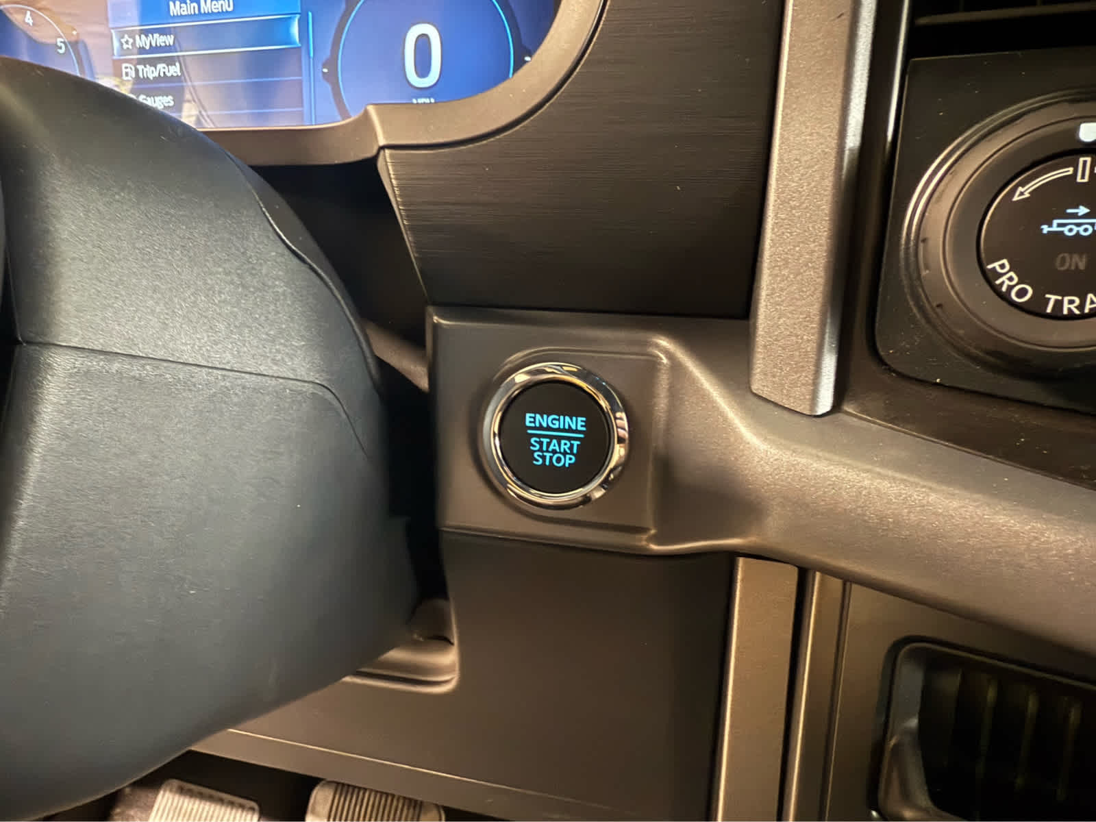 2026 Ford F-150 XLT - Oxford White exterior view 17