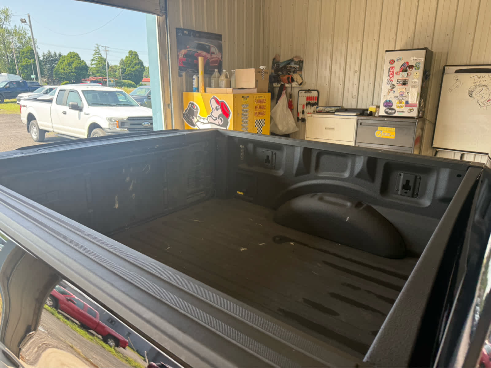 2023 Ford F-150 XLT - Agate Black Metallic exterior view 6