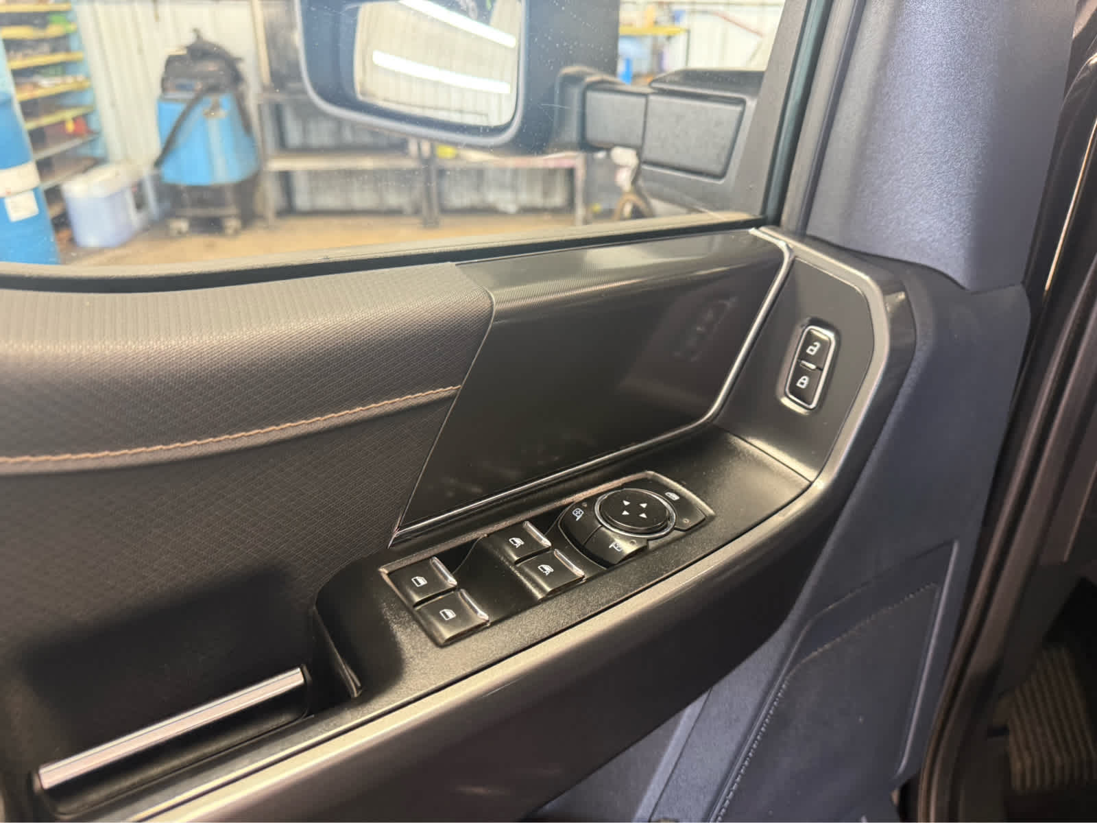 2023 Ford F-150 XLT - Agate Black Metallic exterior view 12
