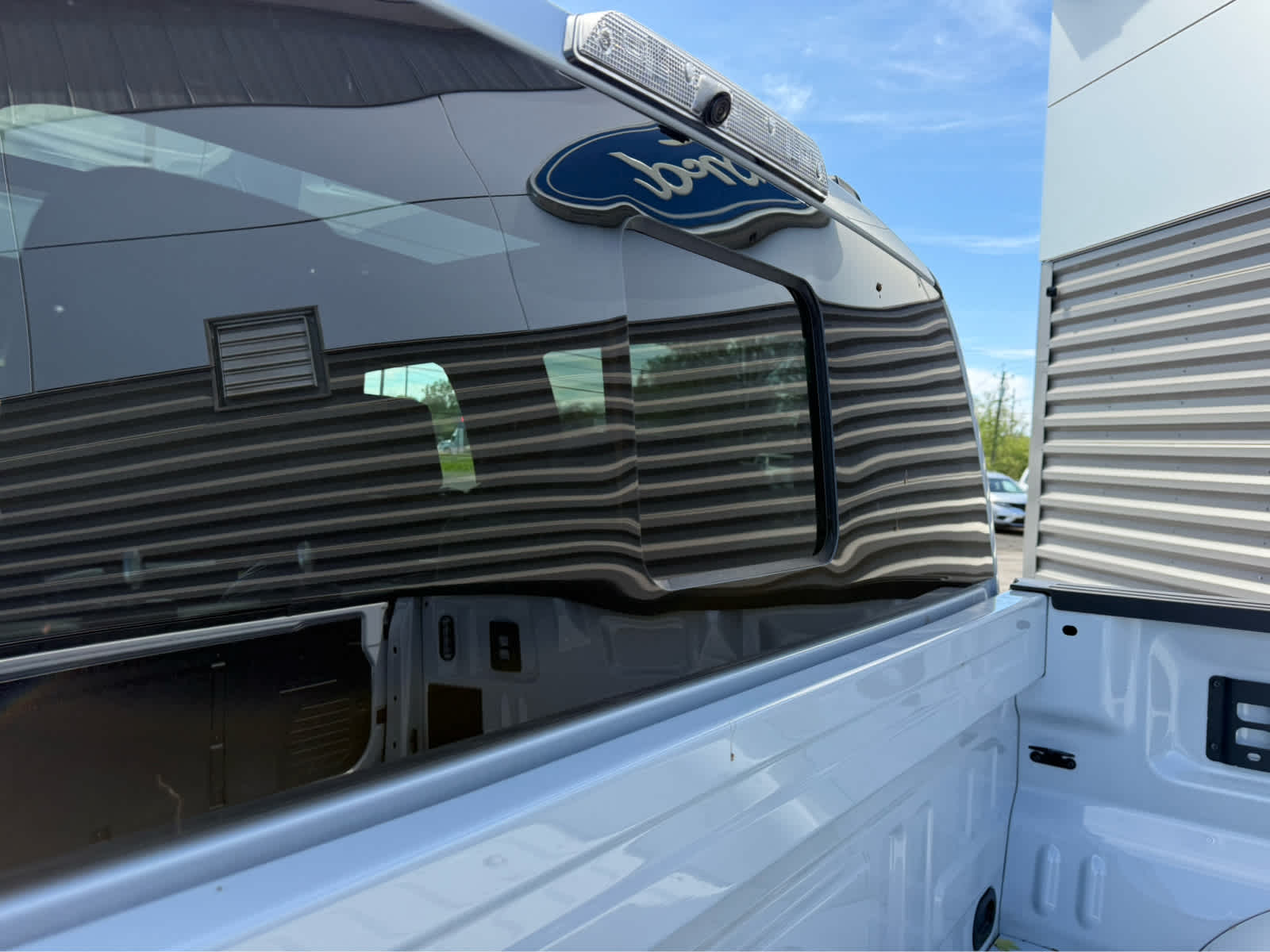 2025 Ford F-150 Raptor - Space White Metallic exterior view 6