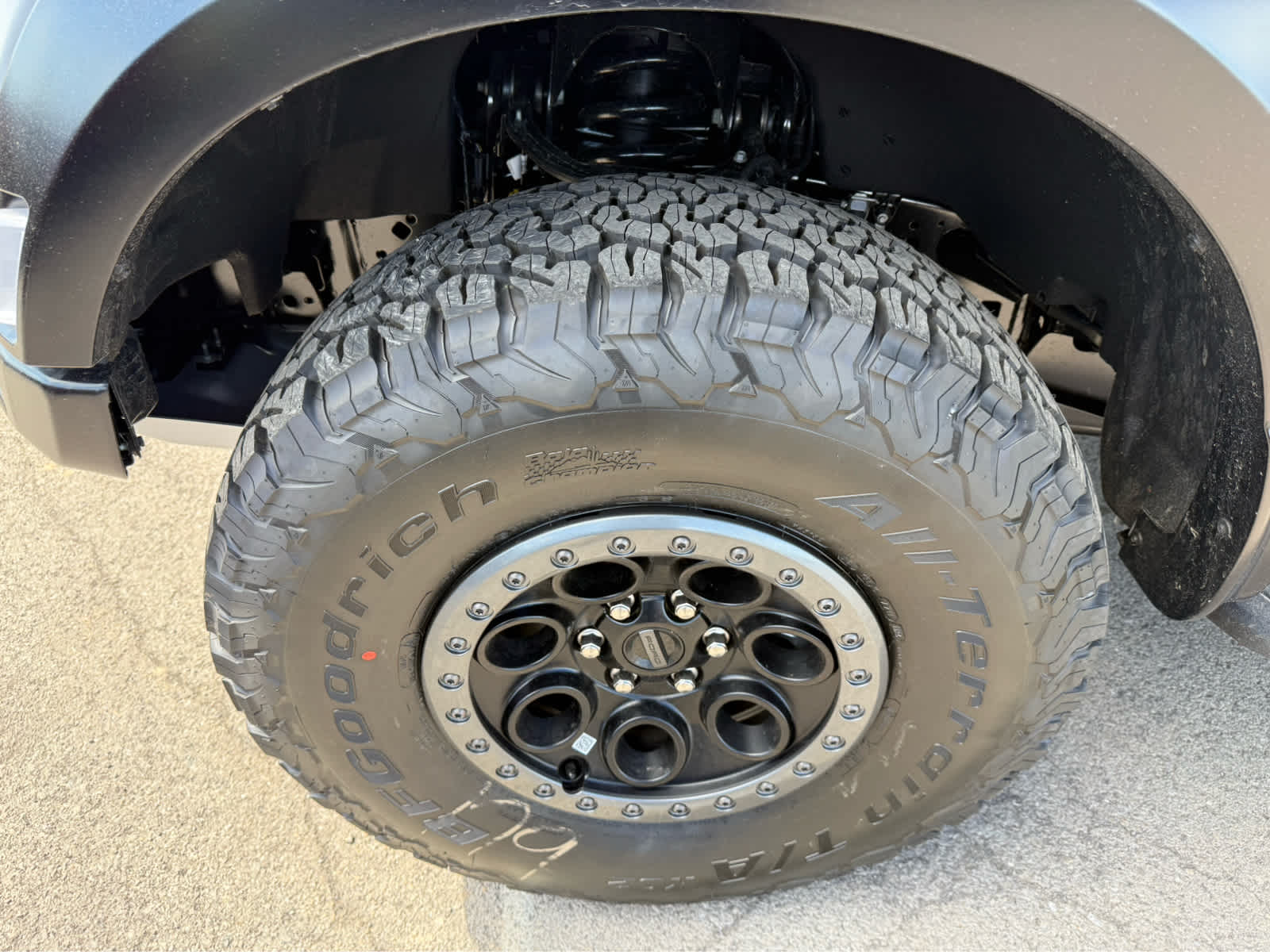 2025 Ford F-150 Raptor - Space White Metallic exterior view 4