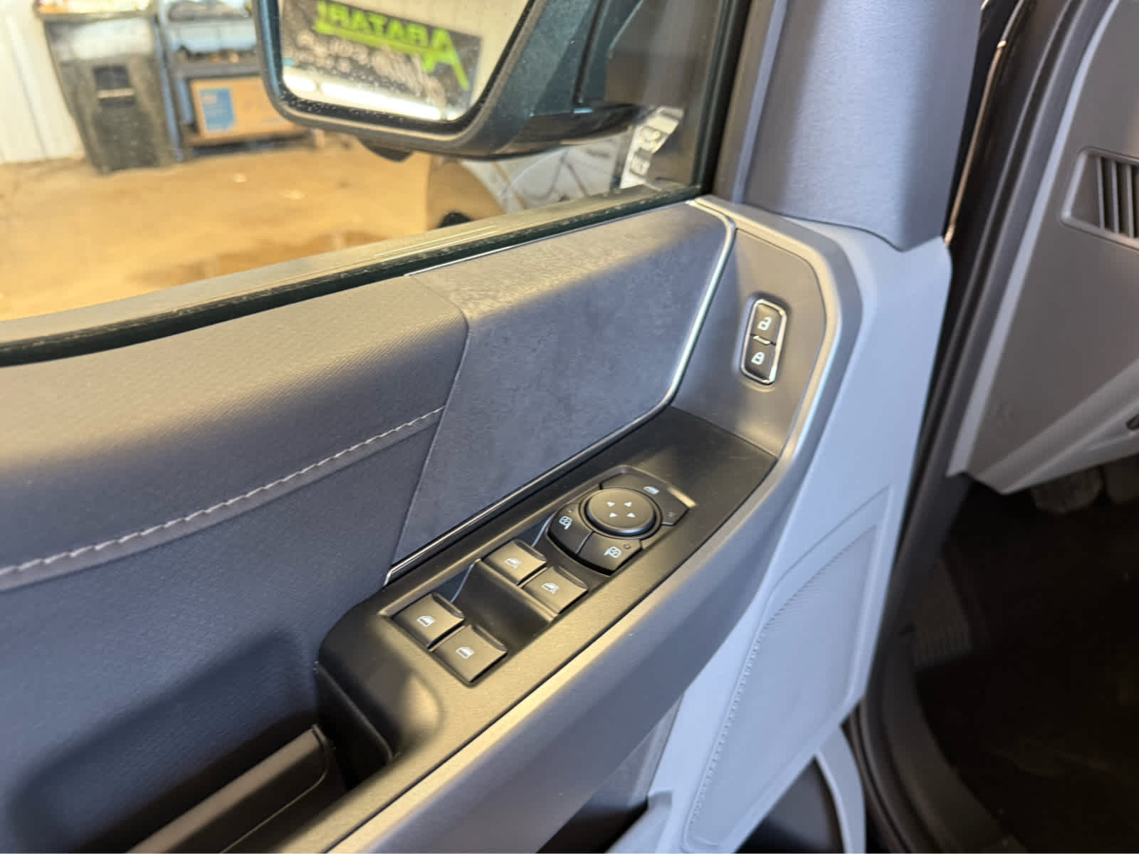 2026 Ford F-150 XLT - Agate Black Metallic exterior view 12