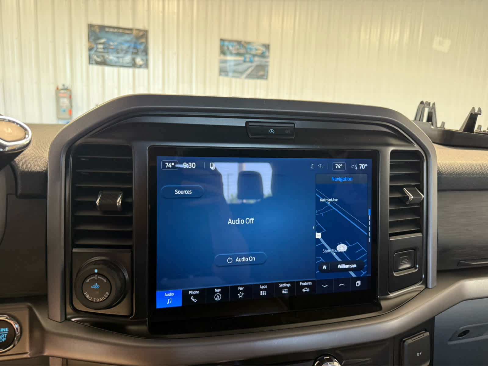 2026 Ford F-150 XLT - Agate Black Metallic exterior view 18