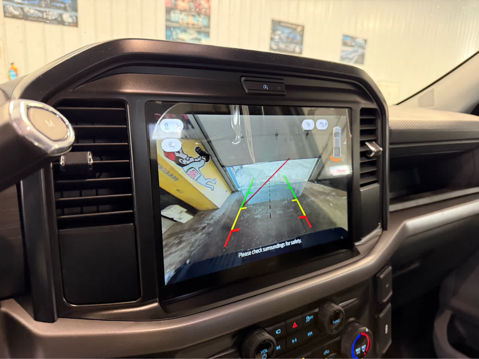 2026 Ford F-150 XL - Oxford White exterior view 18