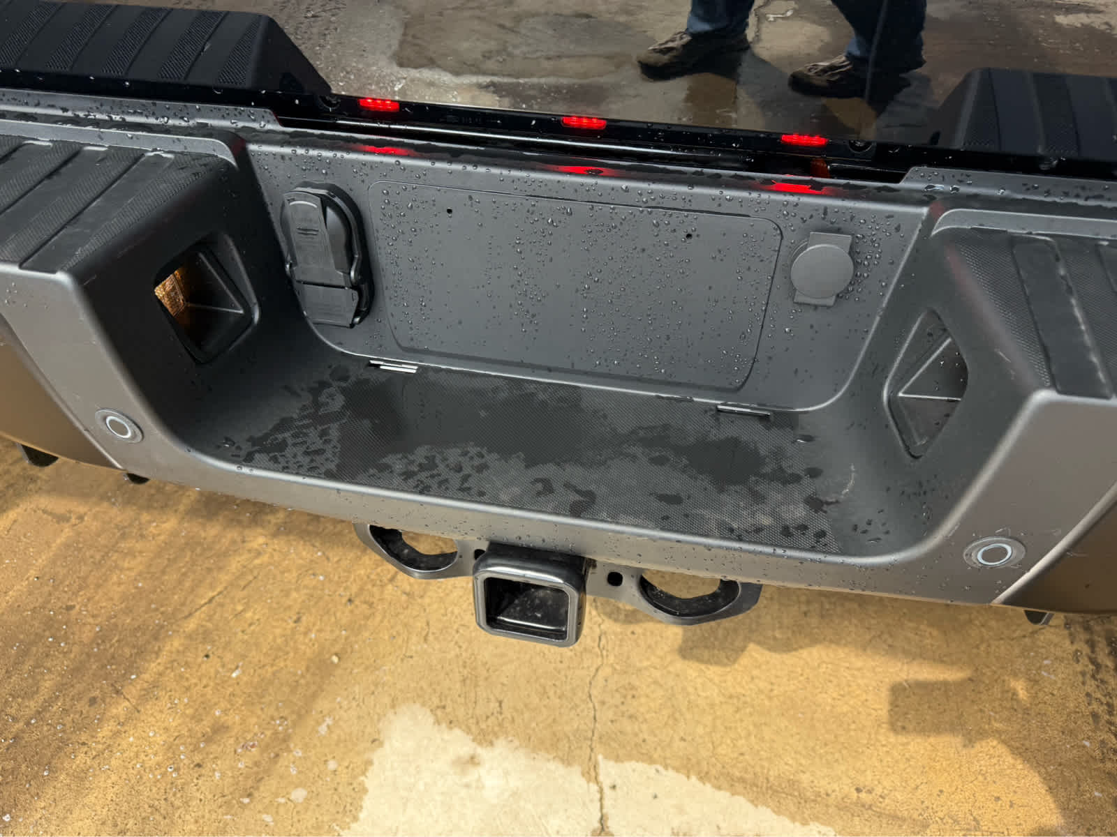 2026 Ford Super Duty F-350 DRW XL - AGATE BLACK exterior view 8