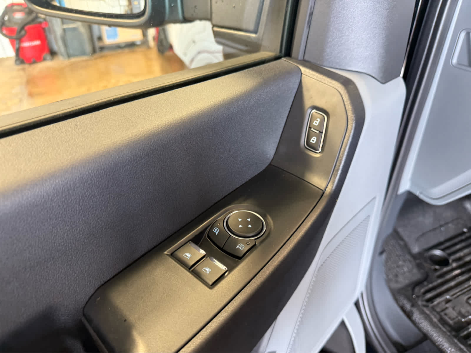 2026 Ford Super Duty F-350 DRW XL - AGATE BLACK exterior view 11