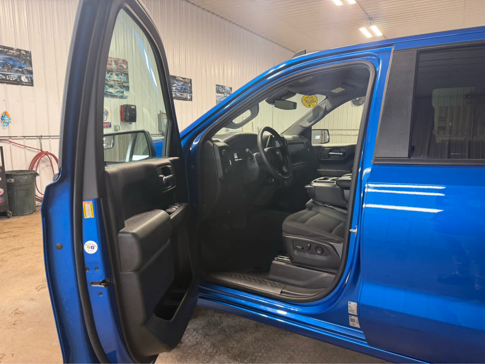 2023 Chevrolet Silverado 1500 Custom - Glacier Blue Metallic exterior view 8