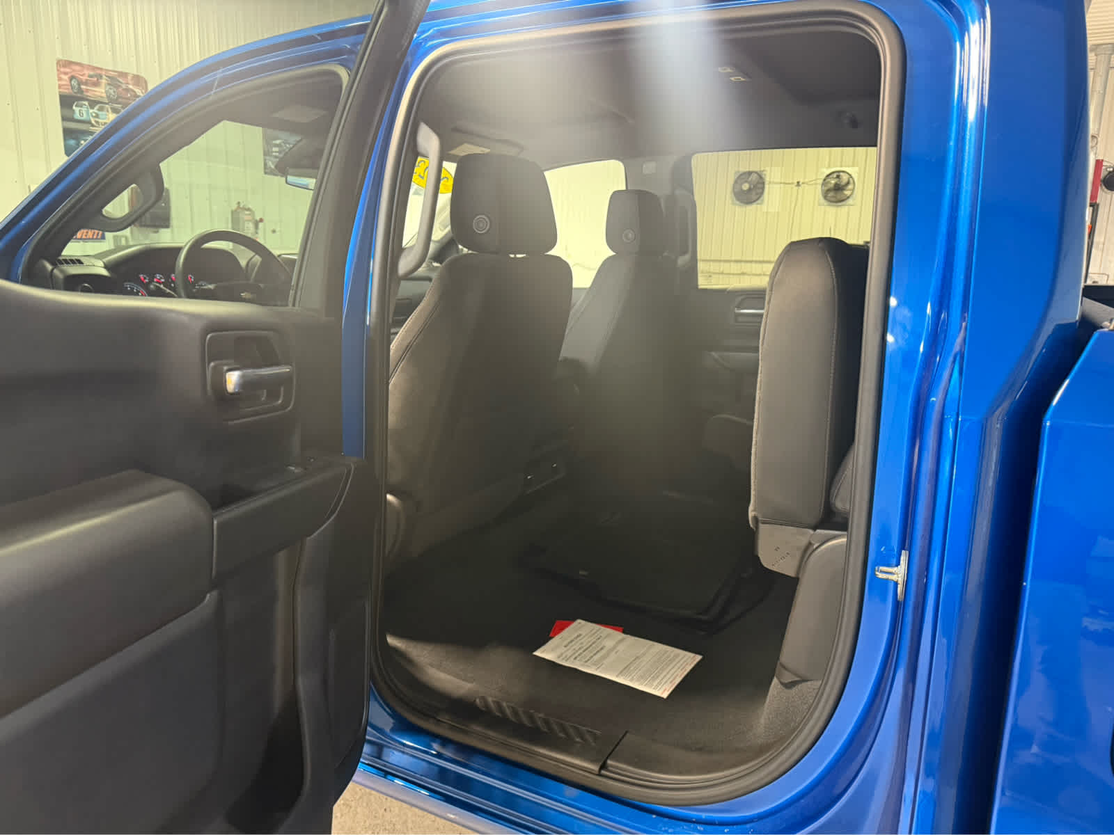 2023 Chevrolet Silverado 1500 Custom - Glacier Blue Metallic exterior view 16