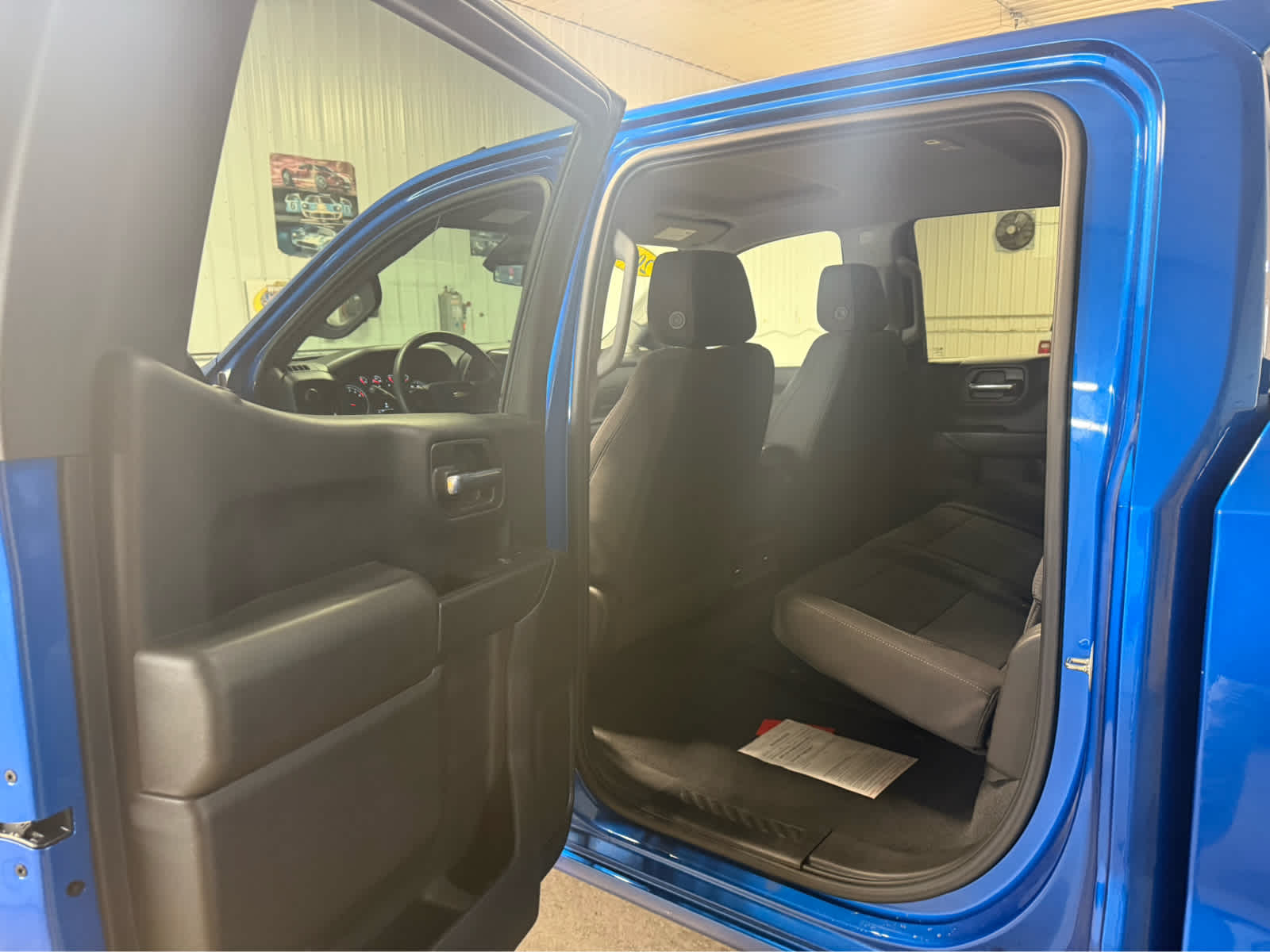 2023 Chevrolet Silverado 1500 Custom - Glacier Blue Metallic exterior view 15