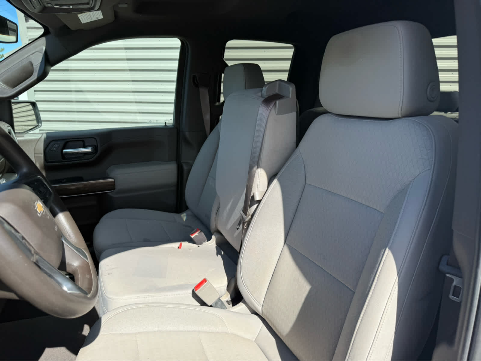 2019 Chevrolet Silverado 1500 LT - Summit White exterior view 14