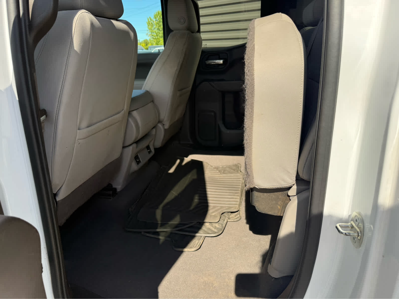 2019 Chevrolet Silverado 1500 LT - Summit White exterior view 16