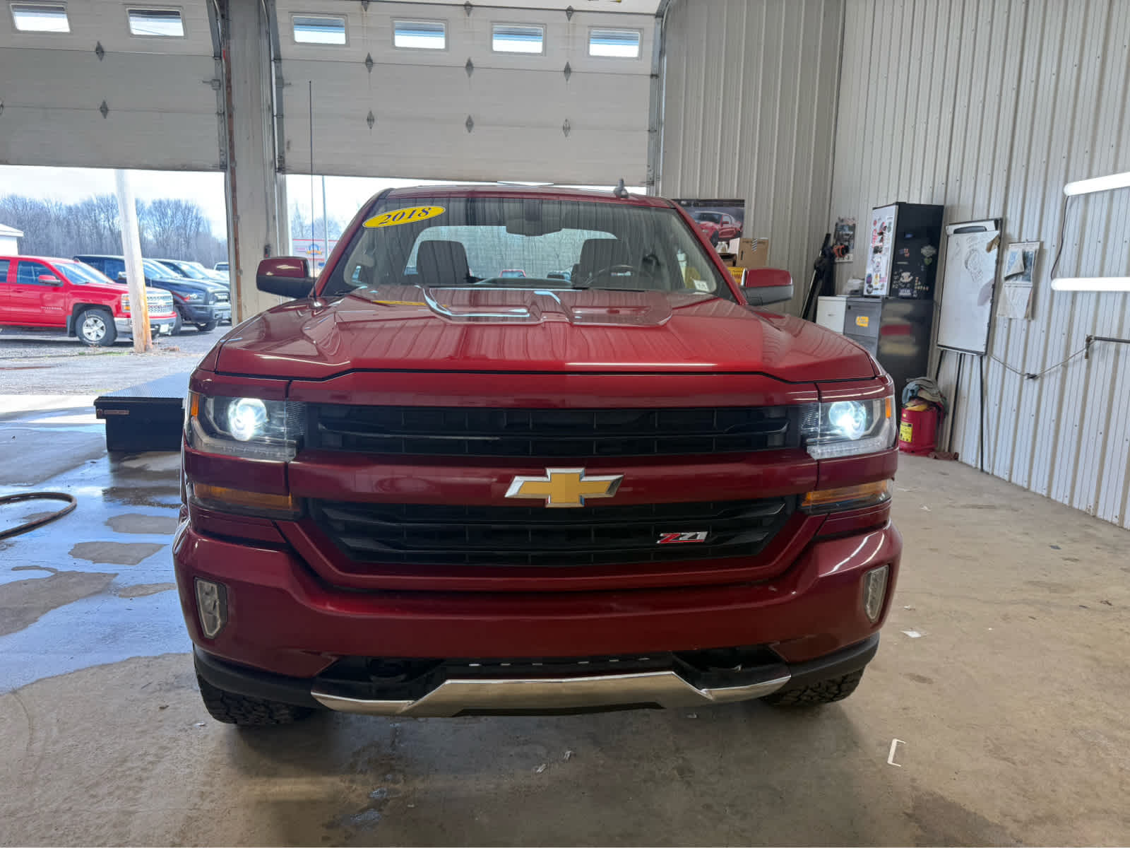 2018 Chevrolet Silverado 1500 LT - Cajun Red Tintcoat exterior view 3