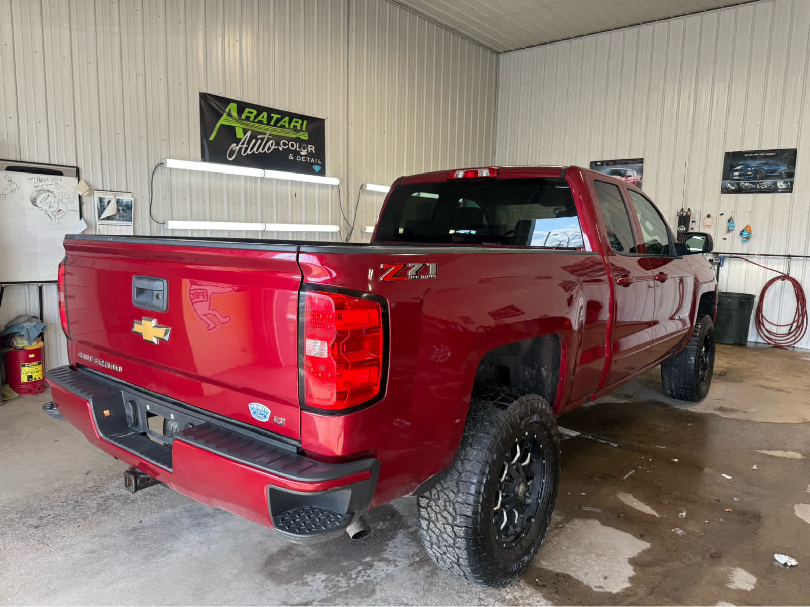 2018 Chevrolet Silverado 1500 LT - Cajun Red Tintcoat exterior view 6