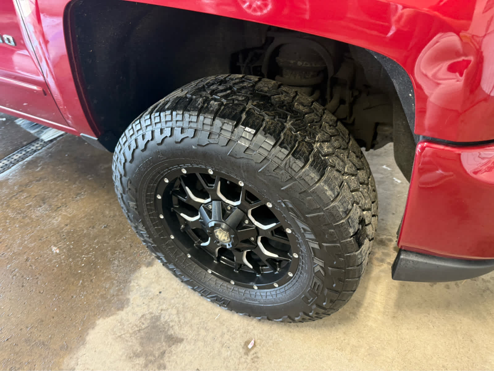 2018 Chevrolet Silverado 1500 LT - Cajun Red Tintcoat exterior view 4