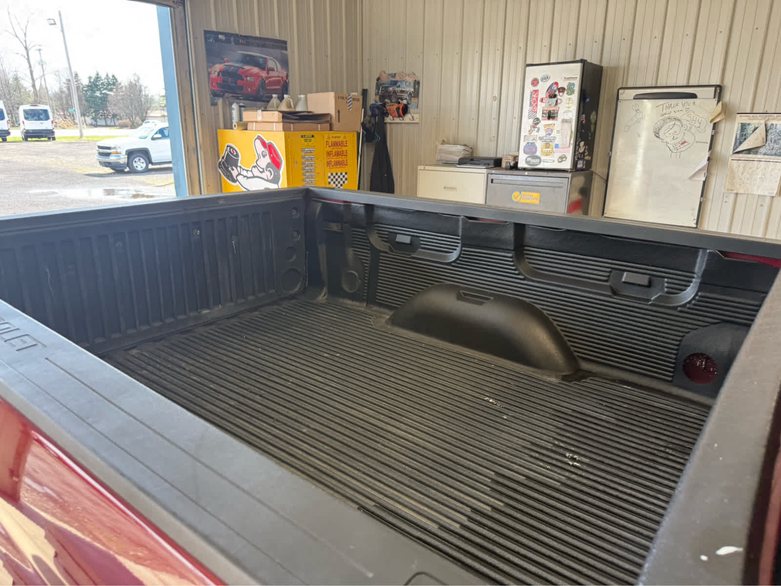 2018 Chevrolet Silverado 1500 LT - Cajun Red Tintcoat exterior view 5