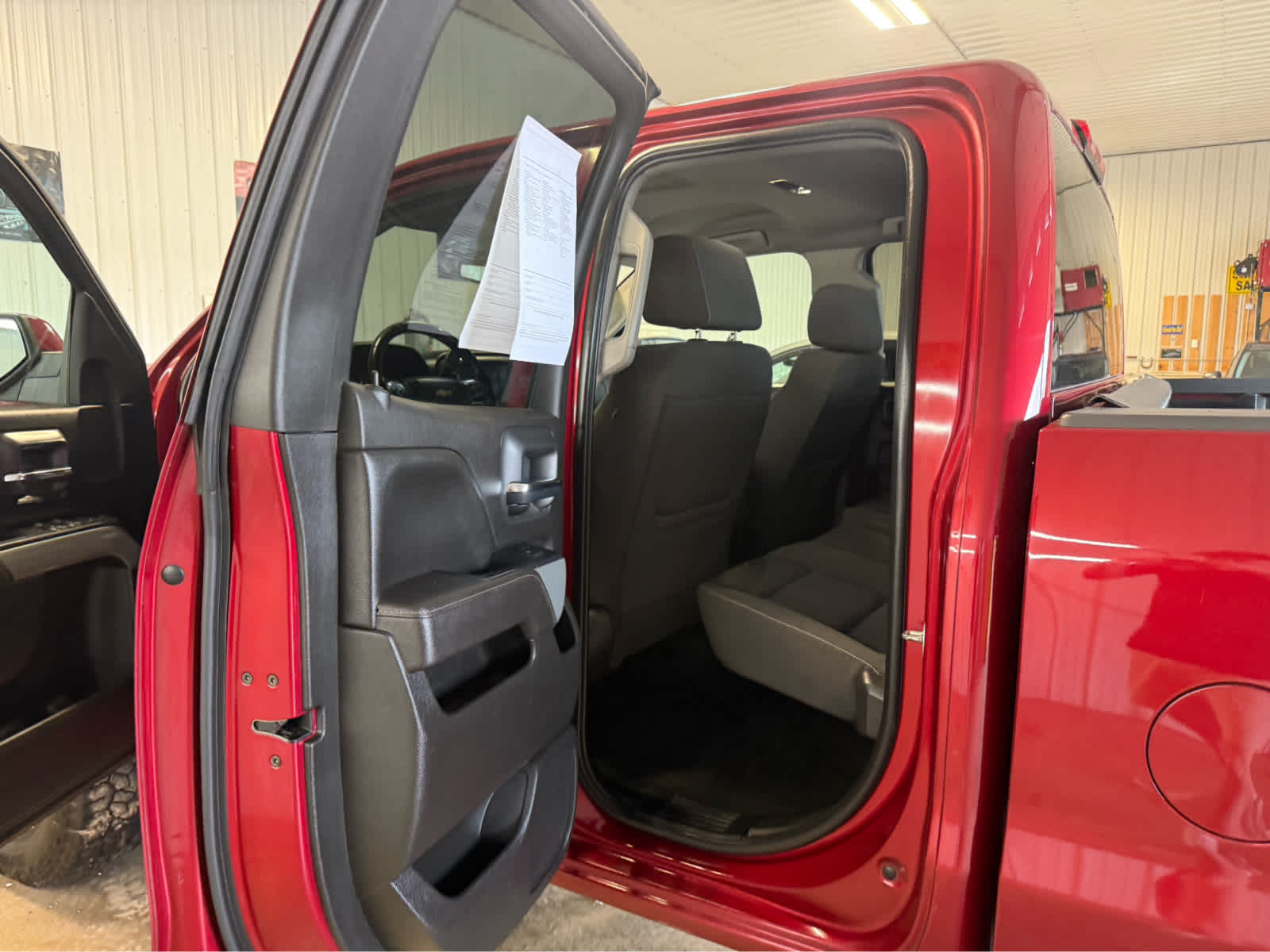 2018 Chevrolet Silverado 1500 LT - Cajun Red Tintcoat exterior view 15