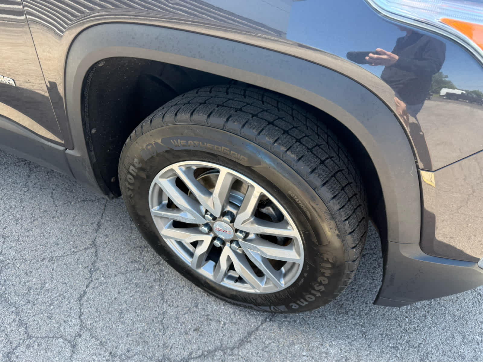 2019 GMC Acadia SLE - GRAY exterior view 4
