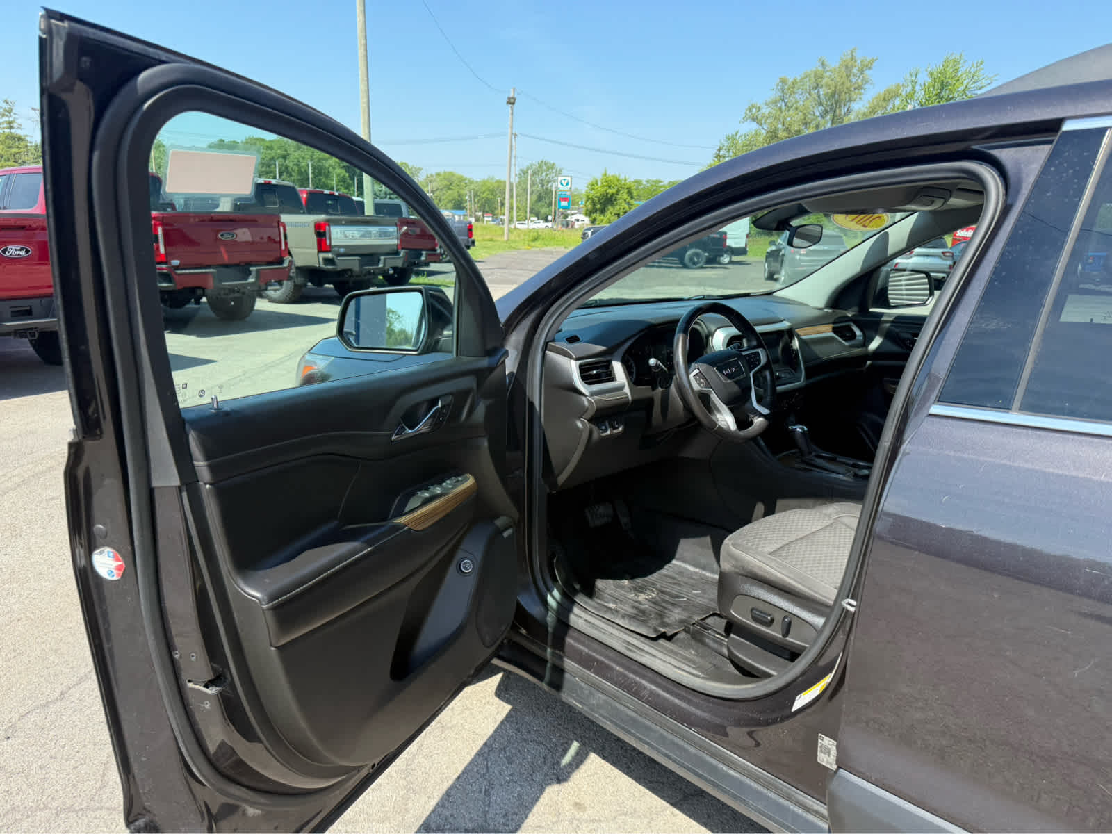 2019 GMC Acadia SLE - GRAY exterior view 6