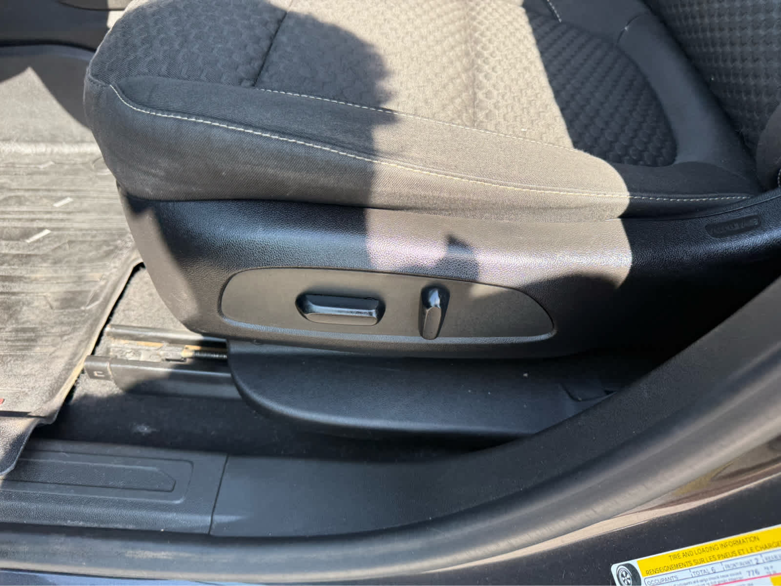 2019 GMC Acadia SLE - GRAY exterior view 8