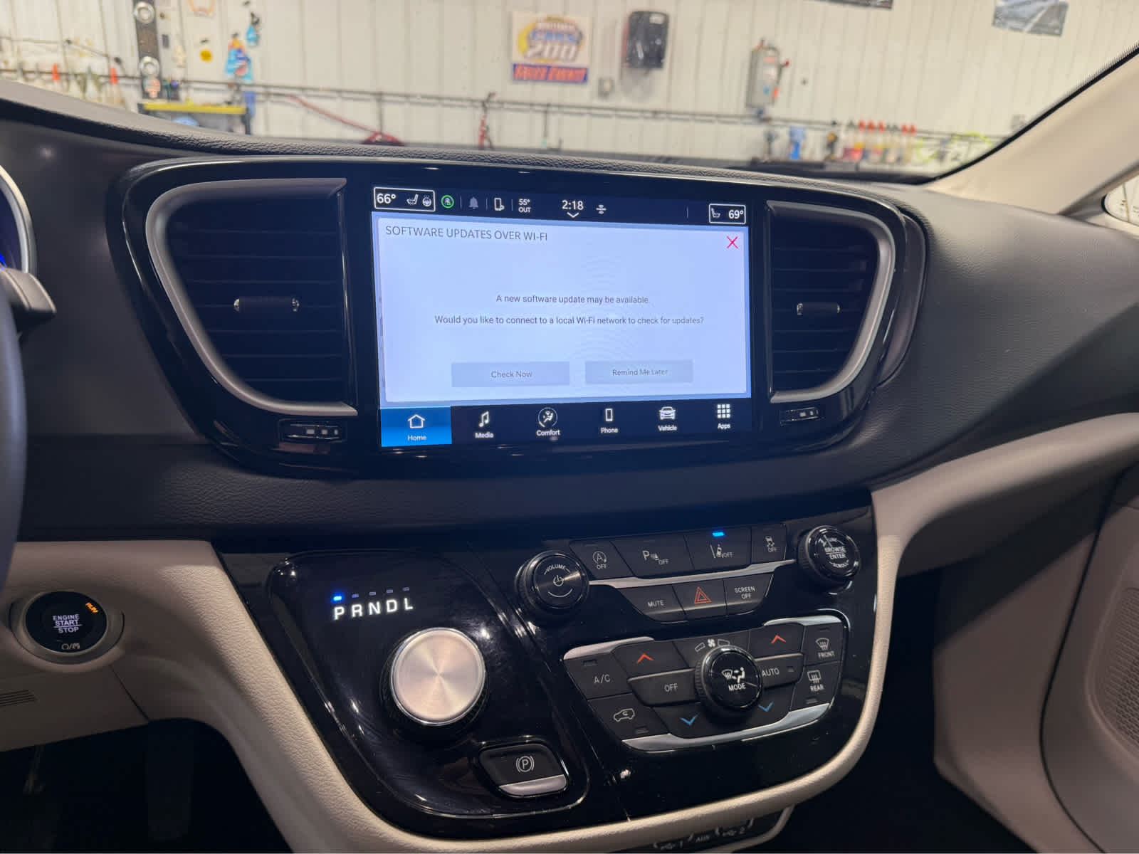 2024 Chrysler Pacifica Touring L - Bright White Clearcoat exterior view 13