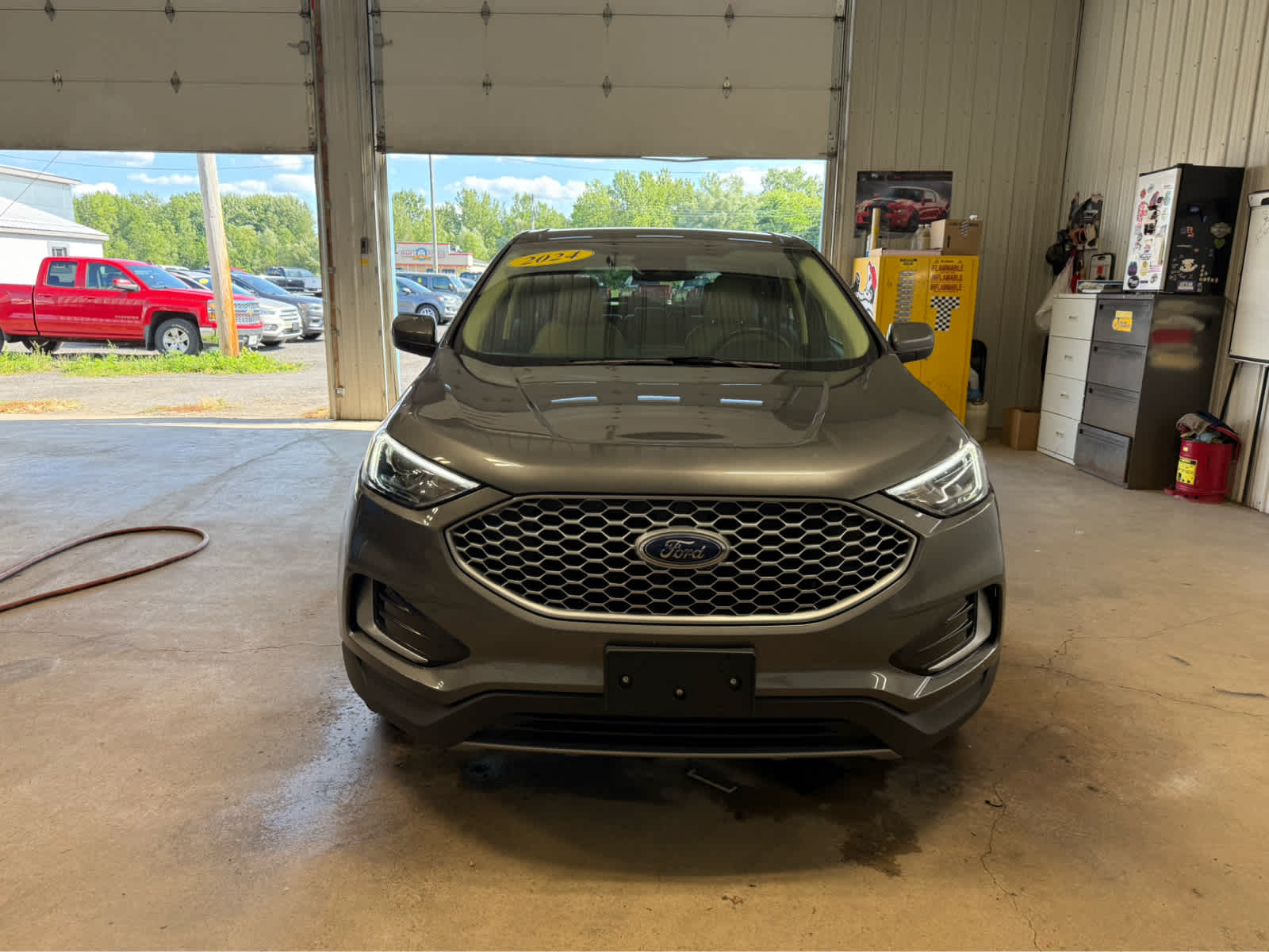 2024 Ford Edge SEL - Carbonized Gray Metallic exterior view 3
