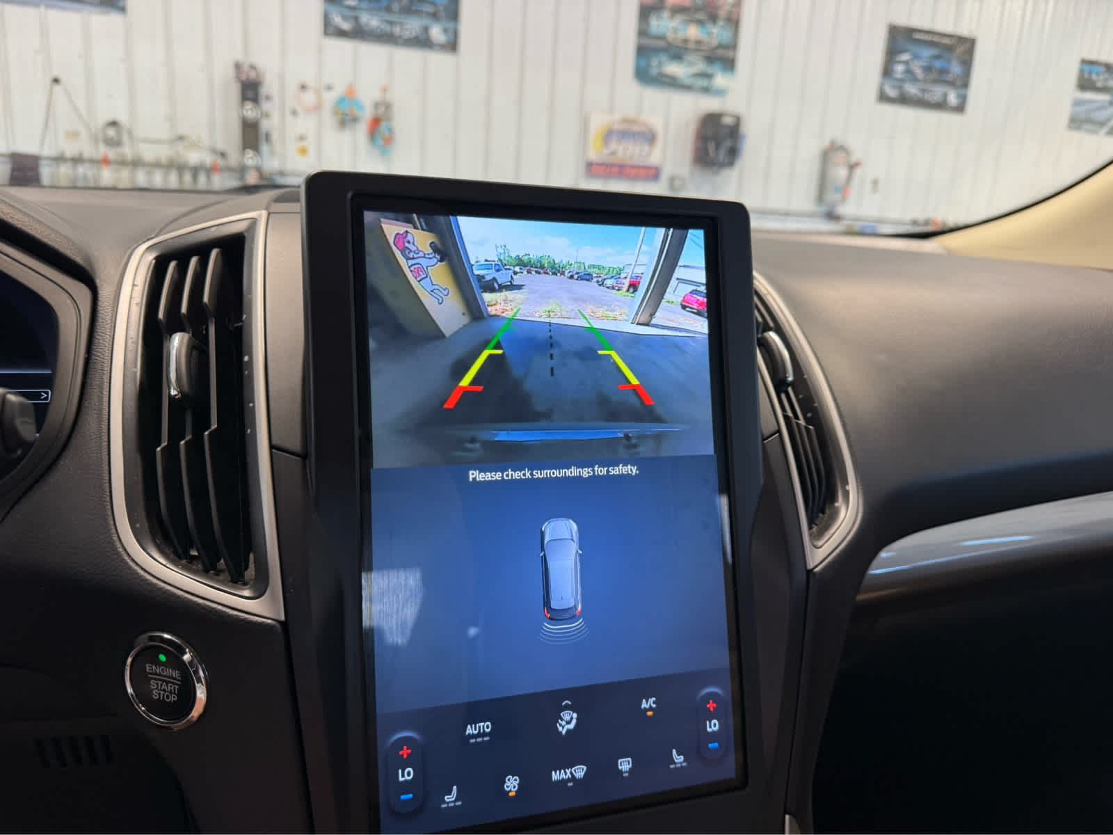 2024 Ford Edge SEL - Carbonized Gray Metallic exterior view 19