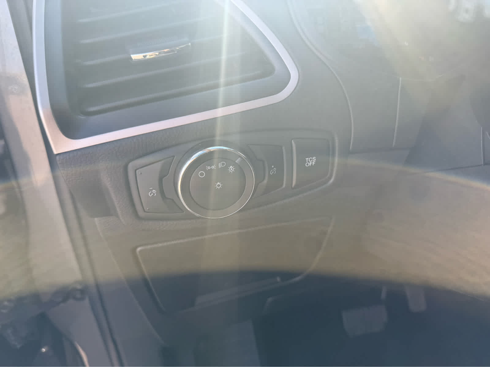 2023 Ford Edge SEL - Carbonized Gray Metallic exterior view 11