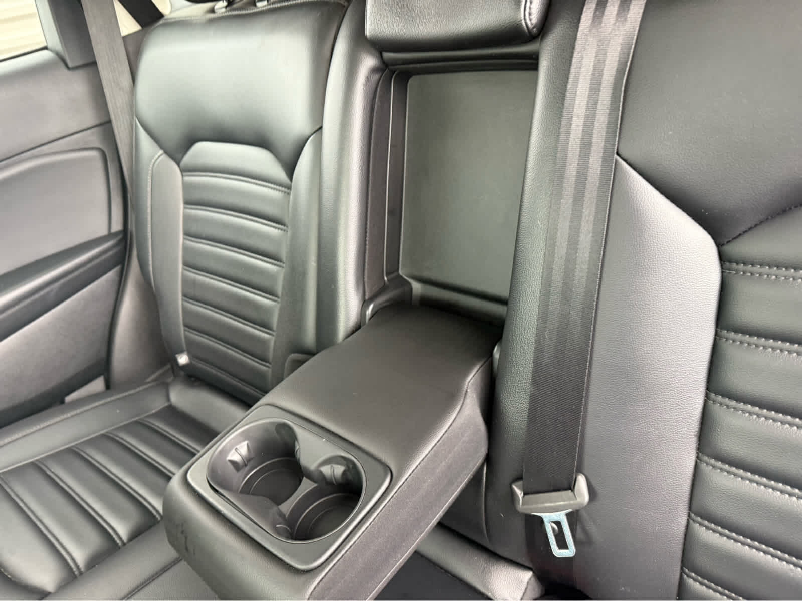 2023 Ford Edge SEL - Forged Green Metallic exterior view 17