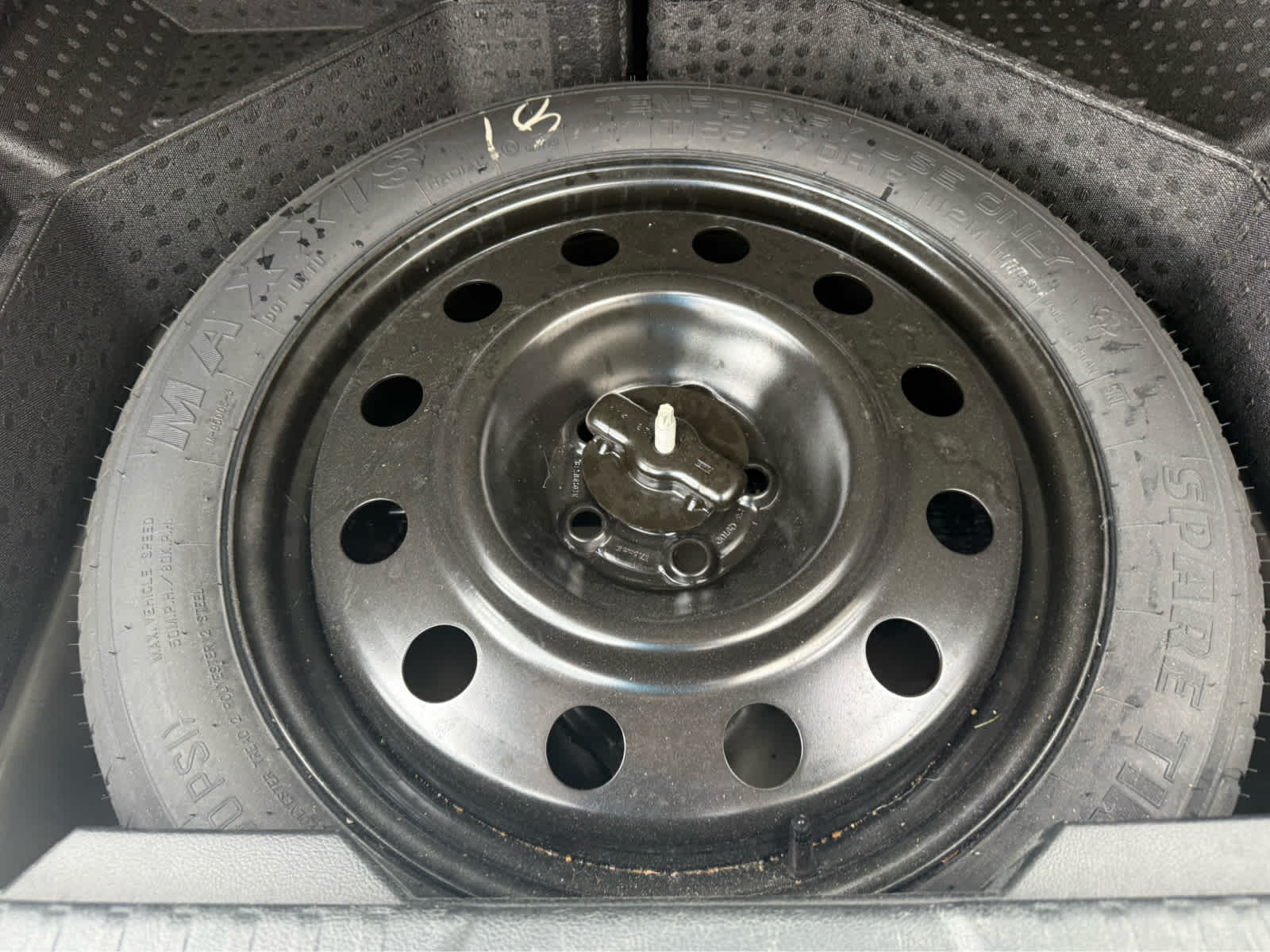 2023 Ford Edge SEL - Forged Green Metallic exterior view 20