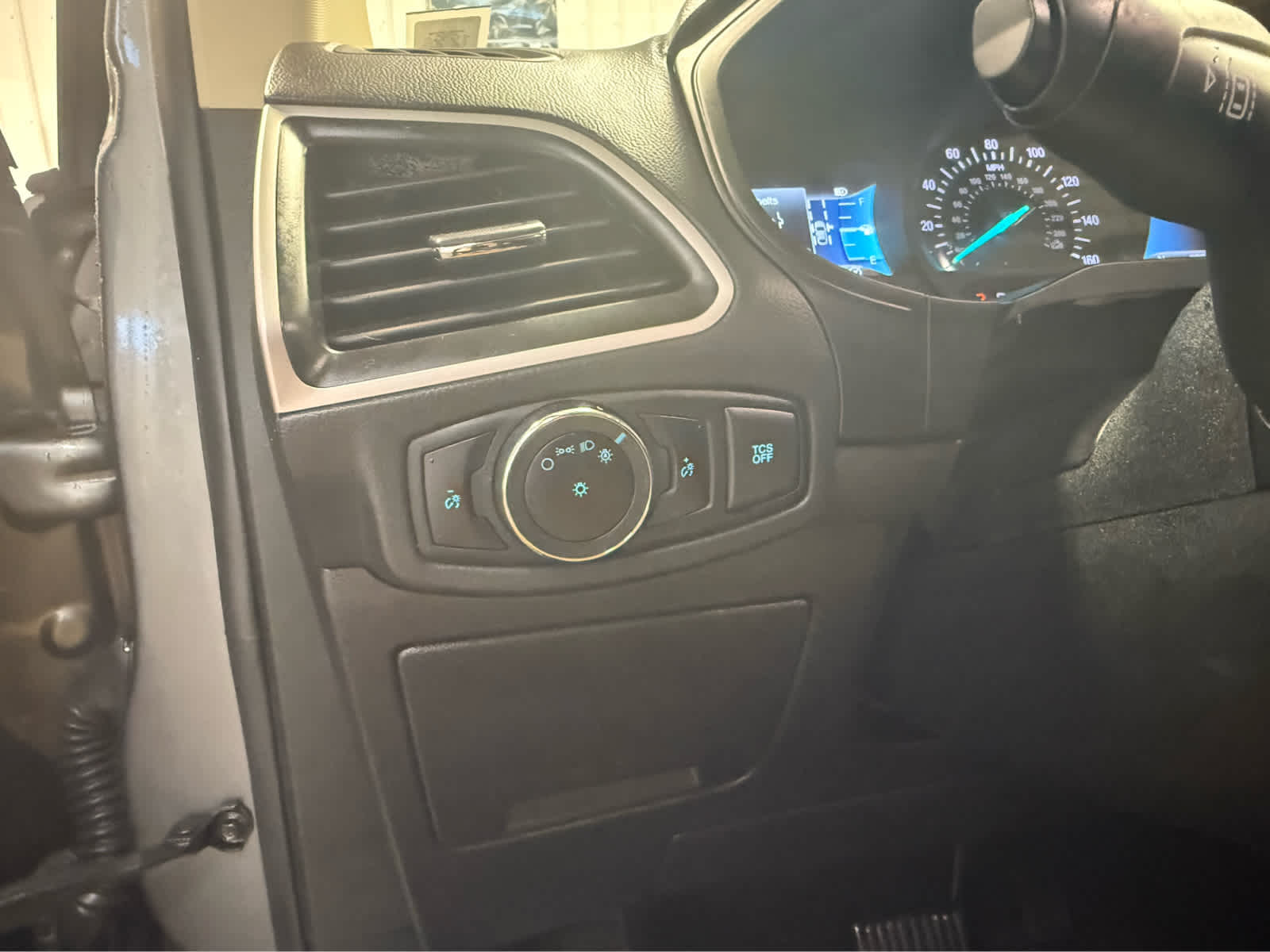 2024 Ford Edge SEL - Carbonized Gray Metallic exterior view 11