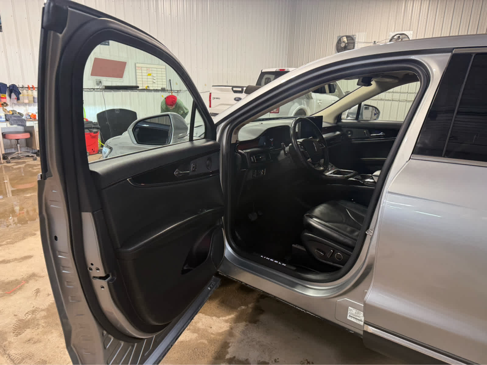 2021 Lincoln Nautilus Reserve - Silver Radiance exterior view 6