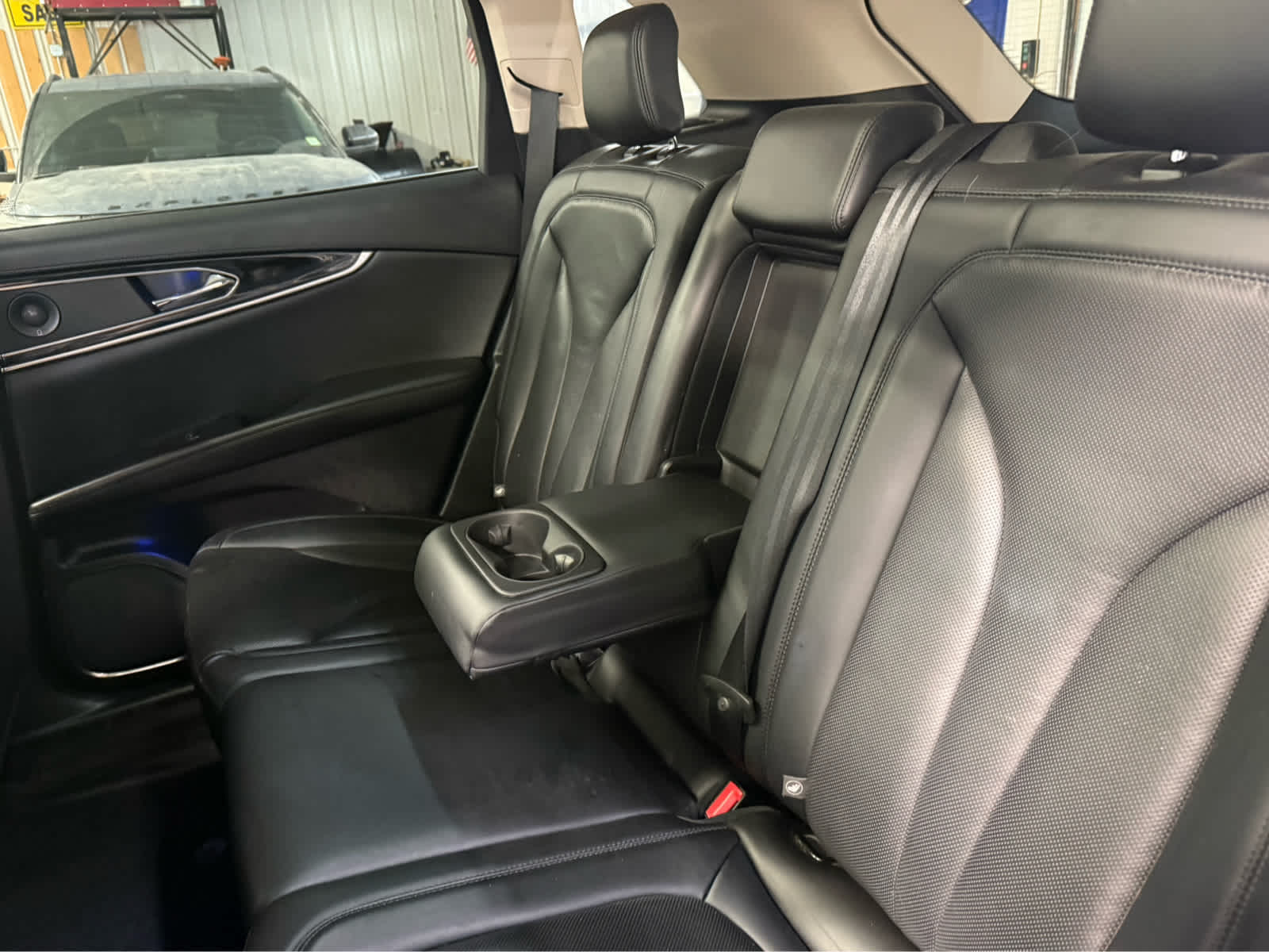 2021 Lincoln Nautilus Reserve - Silver Radiance exterior view 18