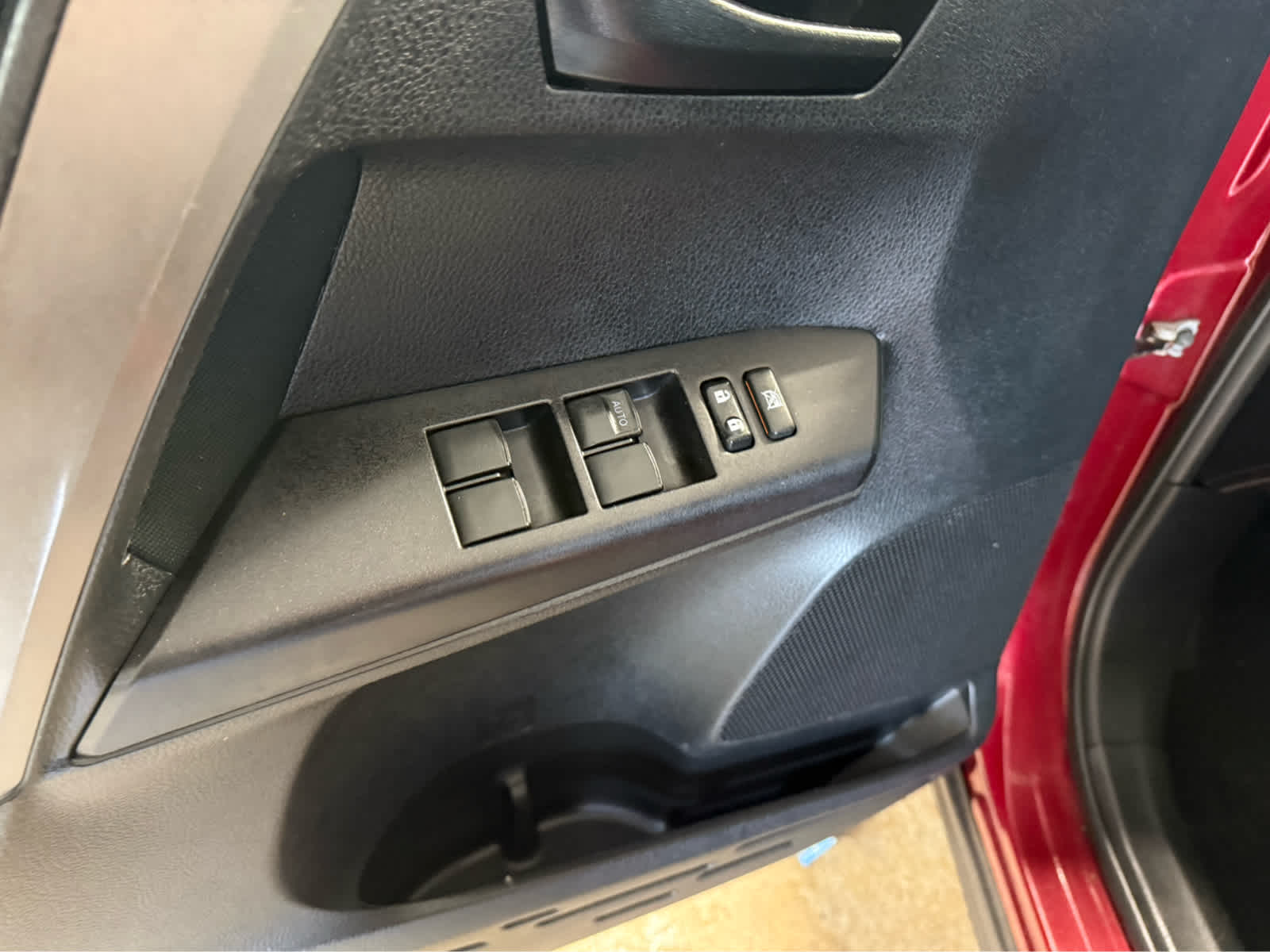 2018 Toyota RAV4 LE - Ruby Flare Pearl exterior view 7