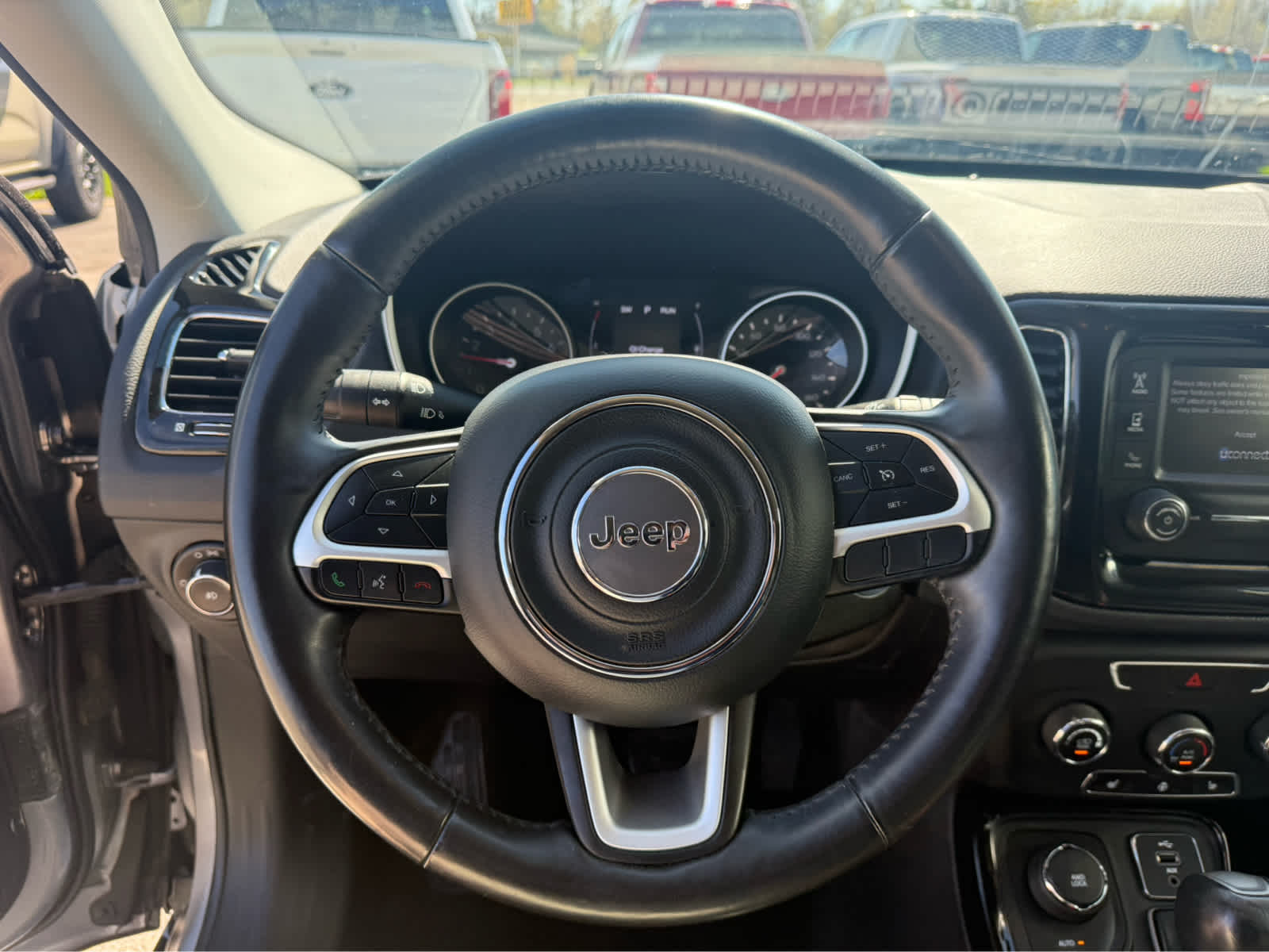 2018 Jeep Compass Altitude - Billet Silver Metallic Clearcoat exterior view 8