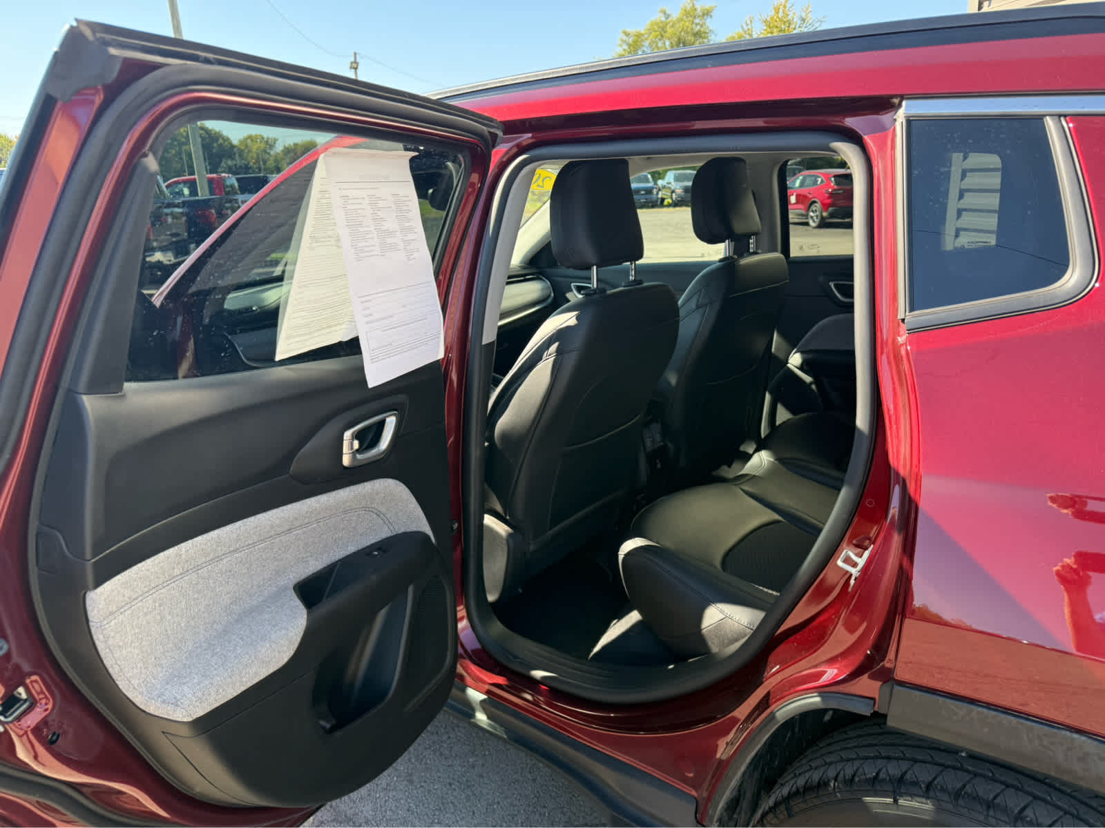 2022 Jeep Compass Latitude - Velvet Red Pearlcoat exterior view 17