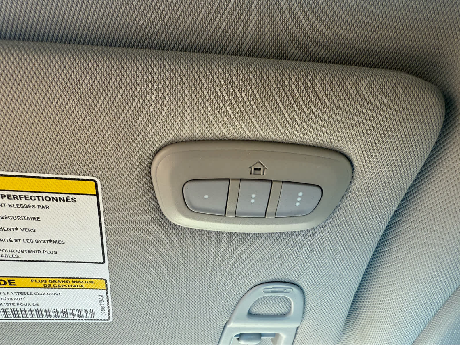 2022 Jeep Compass Latitude - Velvet Red Pearlcoat exterior view 16