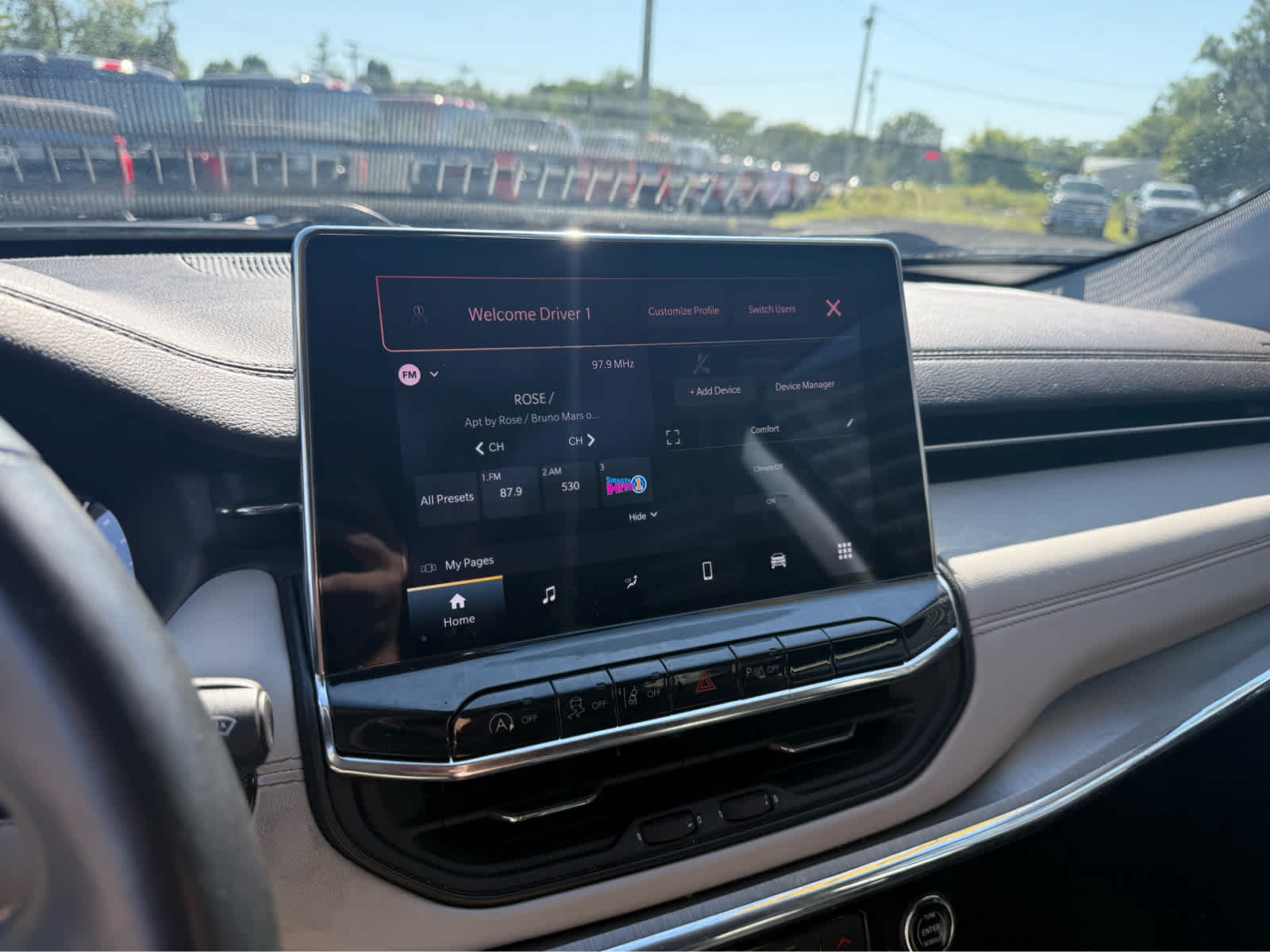 2022 Jeep Compass Limited - Diamond Black Crystal Pearlcoat exterior view 13