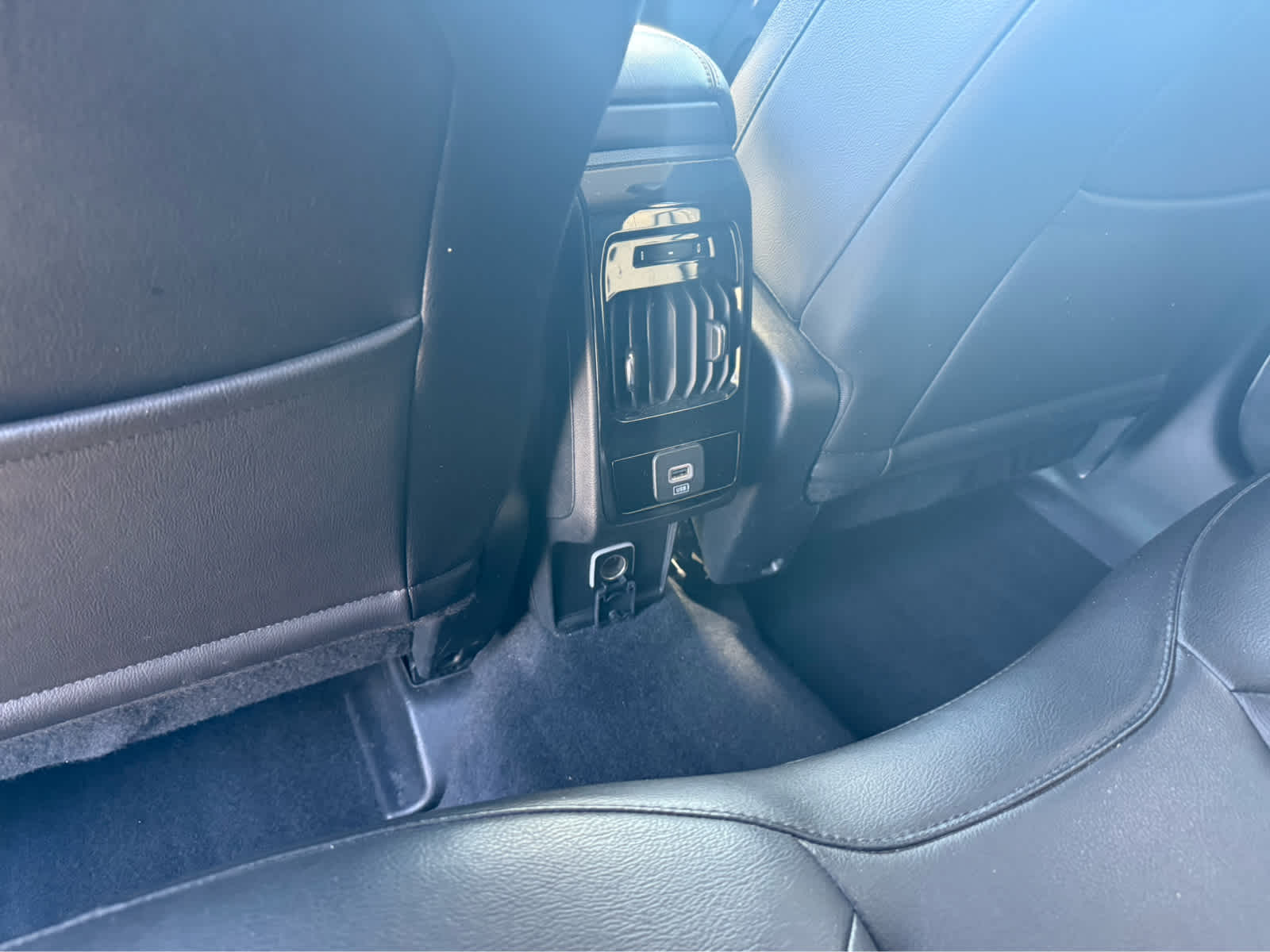 2022 Jeep Compass Limited - Diamond Black Crystal Pearlcoat exterior view 17