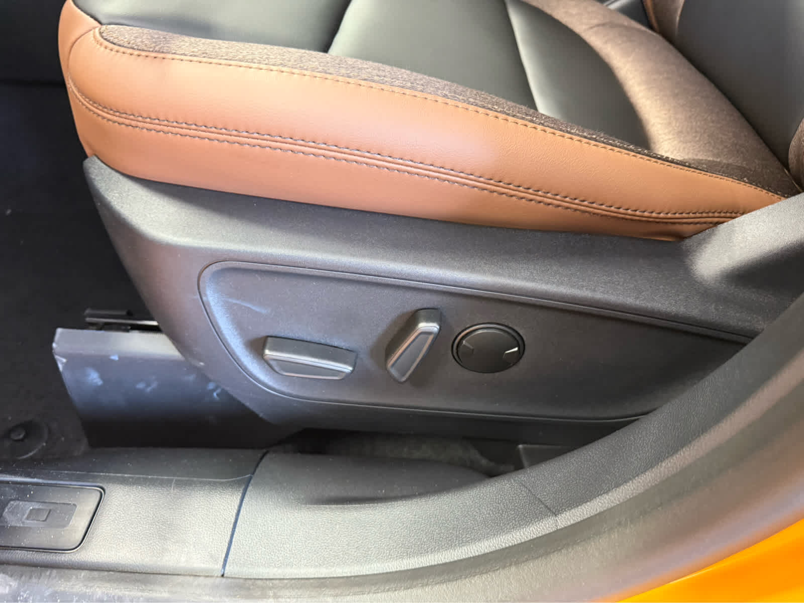 2026 Ford Bronco Sport Outer Banks - ORANGE FURY METALLIC exterior view 8