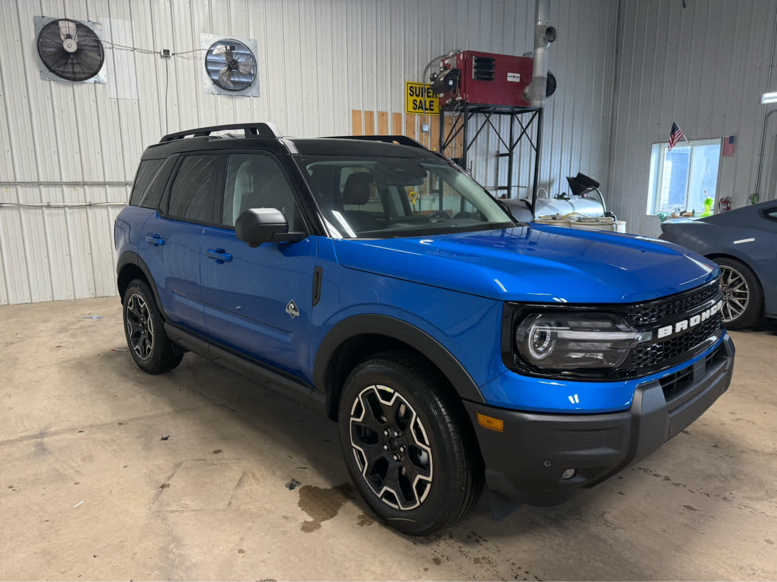 2025 Ford Bronco Sport Outer Banks - Velocity Blue Metallic exterior view 2