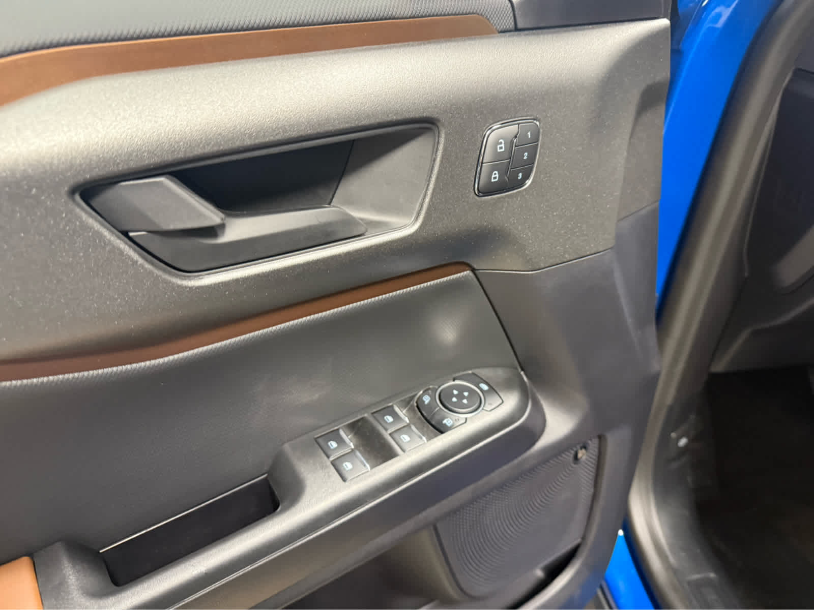 2025 Ford Bronco Sport Outer Banks - Velocity Blue Metallic exterior view 7