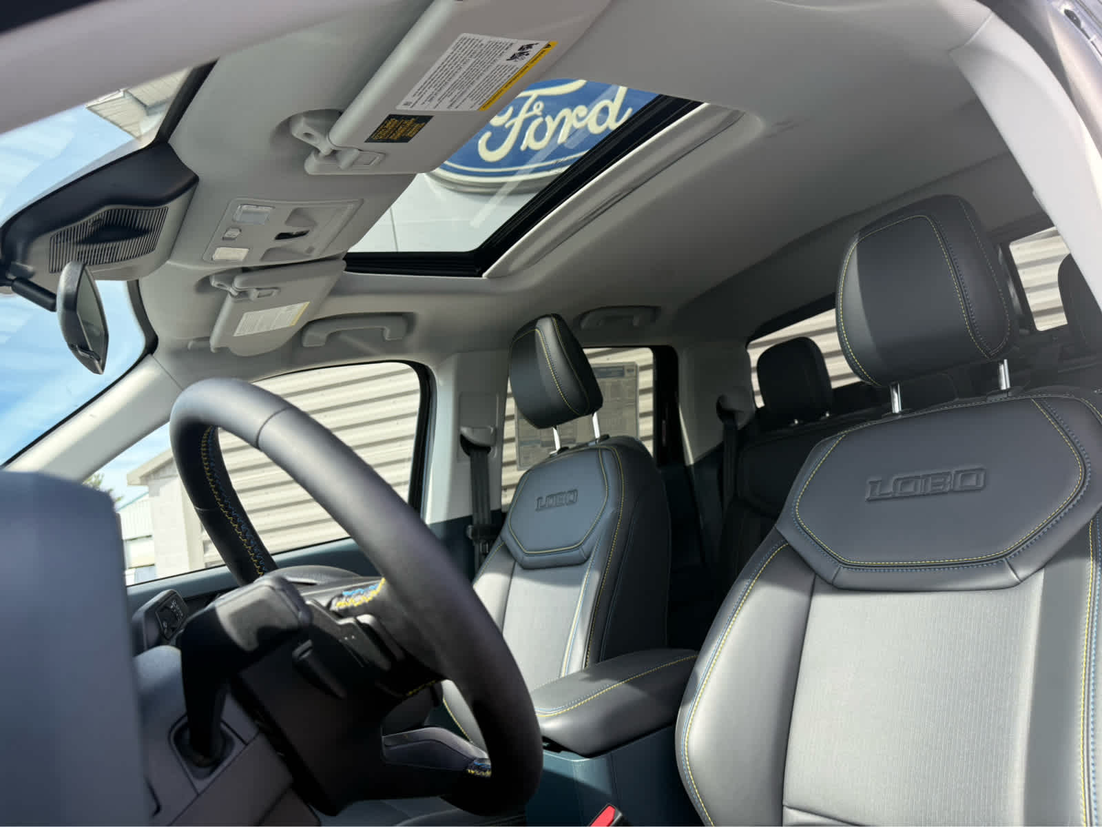 2025 Ford Maverick Lobo High - Shadow Black exterior view 19