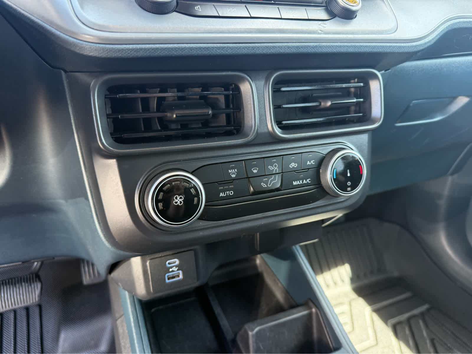 2024 Ford Maverick XL - Cactus Gray exterior view 14