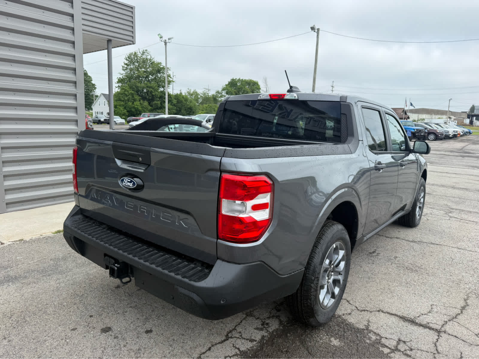 2026 Ford Maverick XLT - Carbonized Gray Metallic exterior view 6
