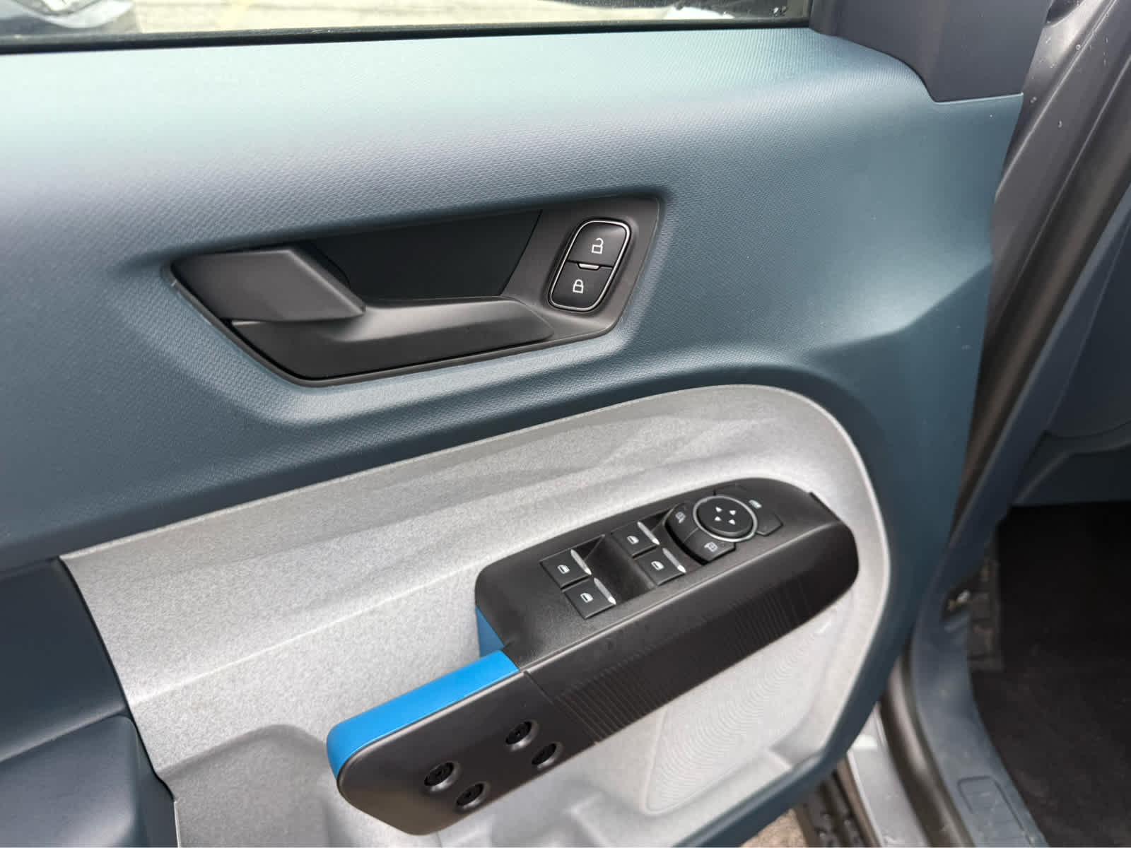 2026 Ford Maverick XLT - Carbonized Gray Metallic exterior view 9