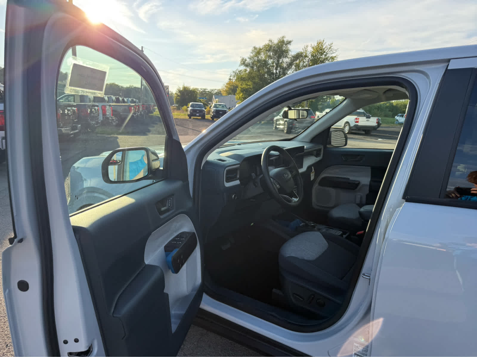 2025 Ford Maverick XLT - Space White Metallic exterior view 9