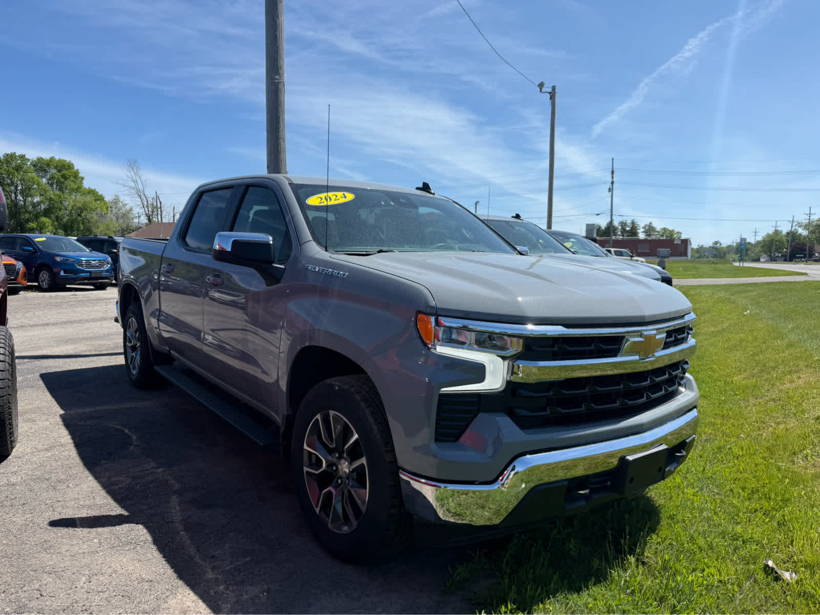2024 Chevrolet Silverado 1500 LT - Slate Gray Metallic exterior view 2
