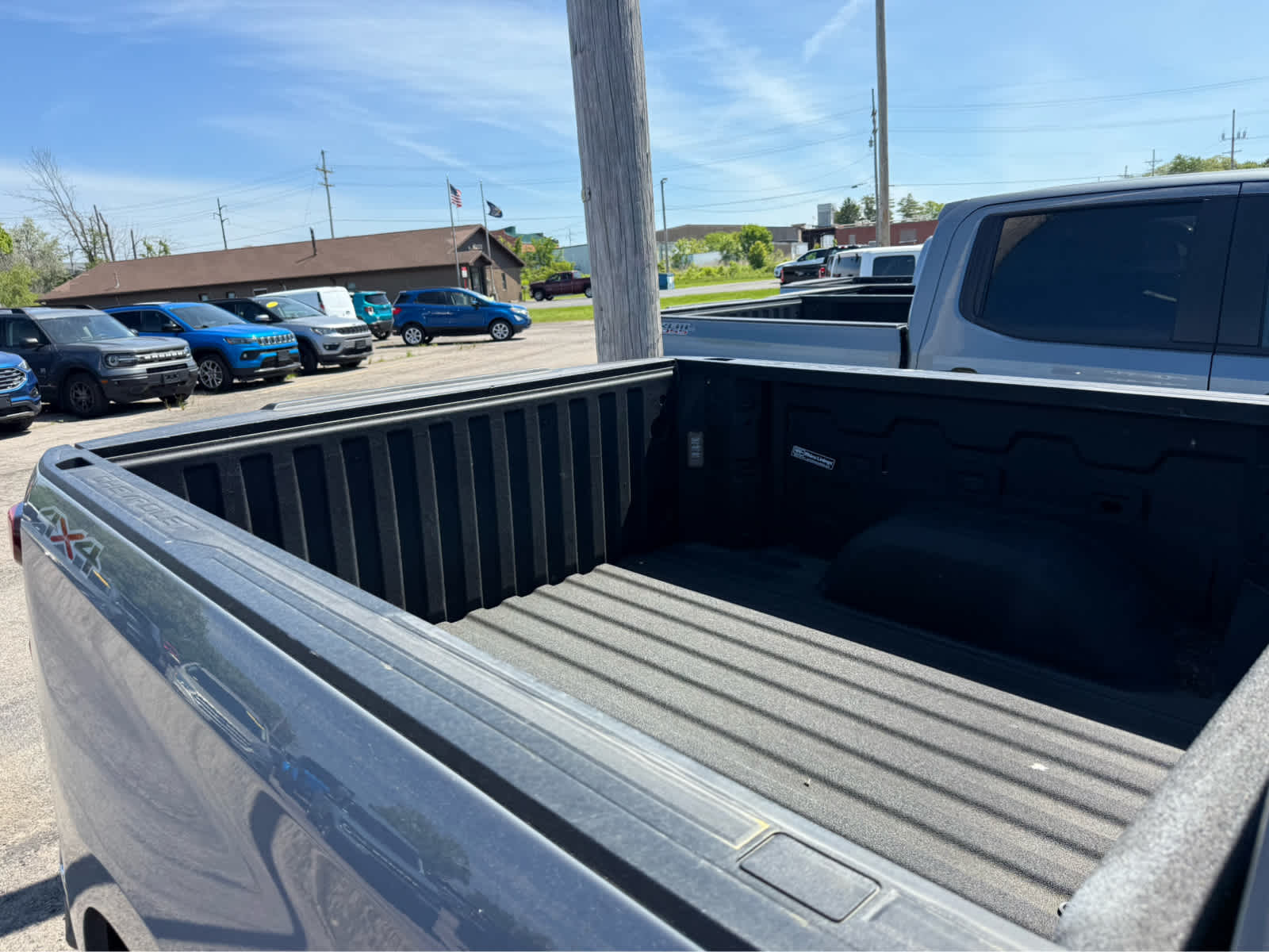 2024 Chevrolet Silverado 1500 LT - Slate Gray Metallic exterior view 6
