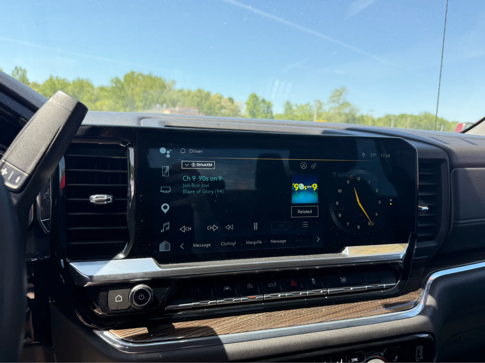 2024 Chevrolet Silverado 1500 LT - Slate Gray Metallic exterior view 15