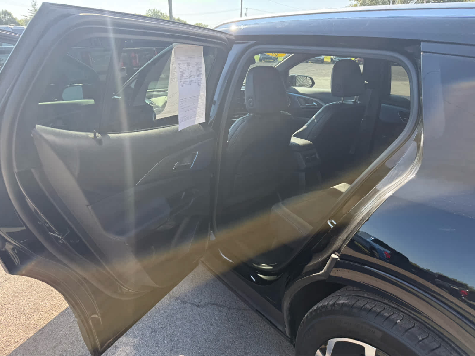 2025 Chevrolet Equinox EV LT - Black exterior view 15